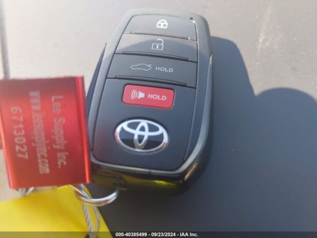 JTDAAAAF5R3018211 Toyota Crown Xle