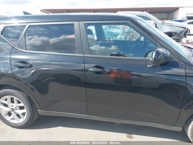 KIA SOUL LX 2023 KNDJ23AU3P7870568 Image 14