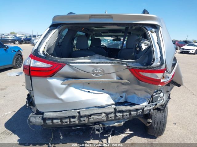5TDDK3DC4FS099882 Toyota Sienna Limited 7 Passenger