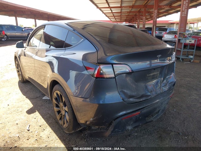 2021 TESLA MODEL Y 5YJYGDEE6MF148428 Photo 2
