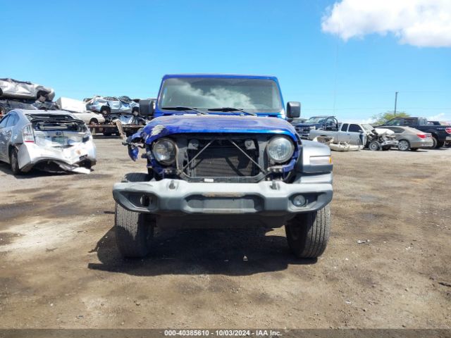 1C4HJXDG8KW557755 Jeep Wrangler Unlimited Sport S 4x4