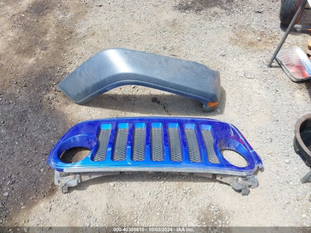 1C4HJXDG8KW557755 Jeep Wrangler Unlimited Sport S 4x4
