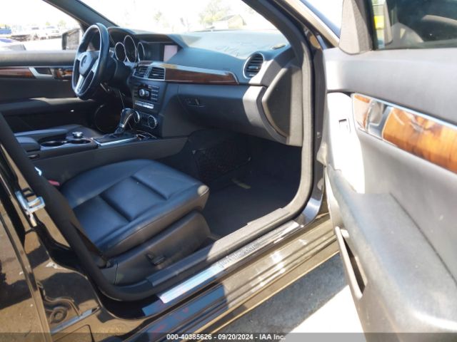 WDDGF4HB6EA953376 Mercedes-Benz C 250 Luxury/sport
