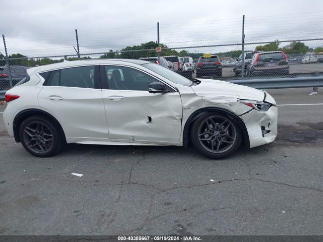 SJKCH5CP8JA047362 Infiniti Qx30 Sport