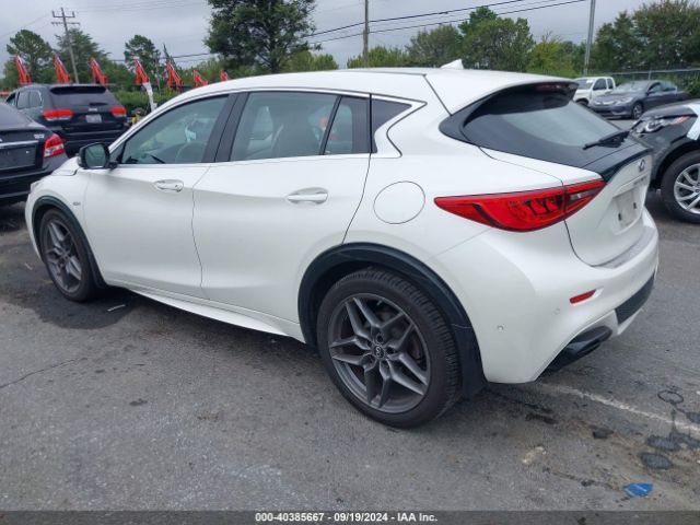 SJKCH5CP8JA047362 Infiniti Qx30 Sport