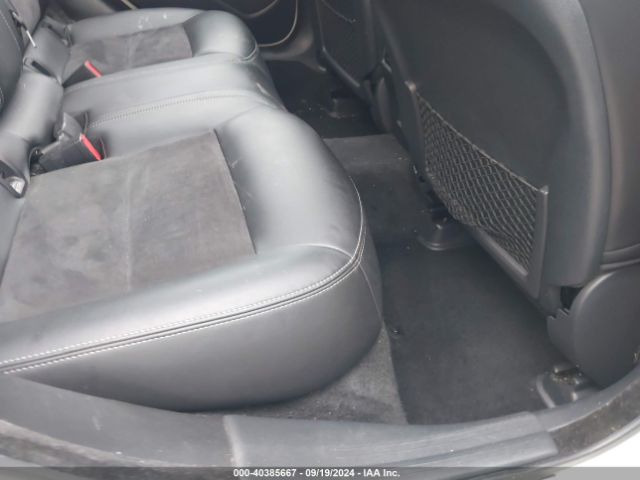 SJKCH5CP8JA047362 Infiniti Qx30 Sport