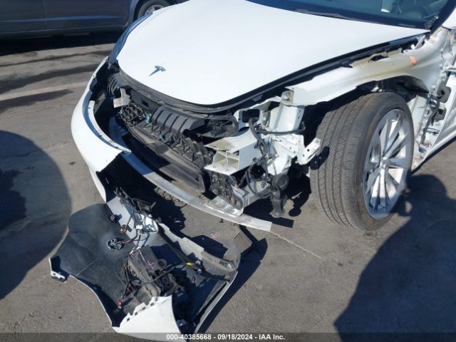 5YJ3E1EA3NF357641 Tesla MODEL 3
