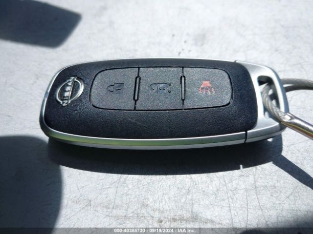 5N1BT3AA9RC675071 Nissan Rogue S Fwd