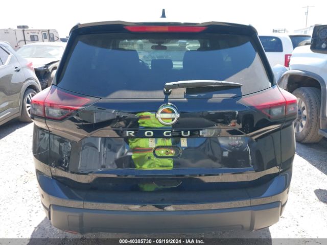 5N1BT3AA9RC675071 Nissan Rogue S Fwd