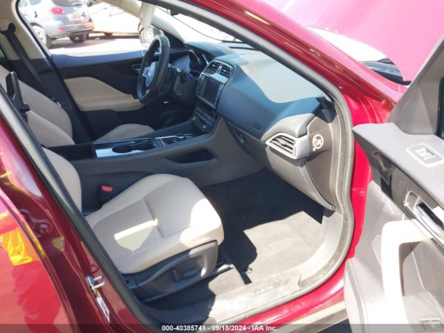 SADCS2BV9HA062597 Jaguar F-Pace