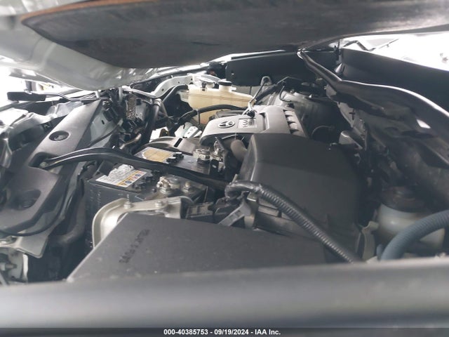 Toyota RAV4 LE 2015 JTMZFREV5FD060548 Image 10