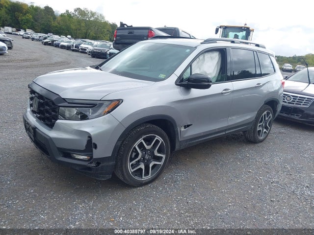 Honda Passport Awd Elite 2022 5FNYF8H02NB004337 Image 2