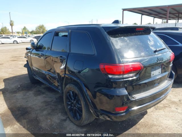 1C4RJEAG2JC228059 Jeep Grand Cherokee Altitude 4x2