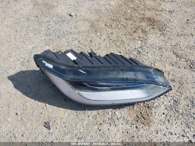 7SAXCDE5XPF371604 Tesla Model X Dual Motor All-wheel Drive/standard Range