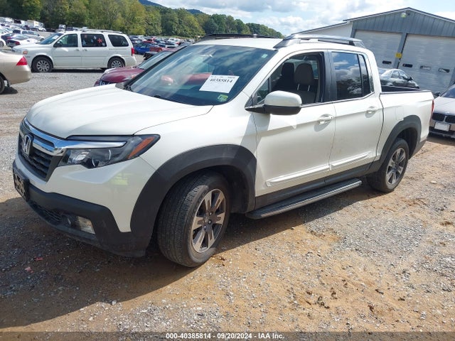 Honda Ridgeline Rtl-t 2018 5FPYK3F6XJB005422 Image 2