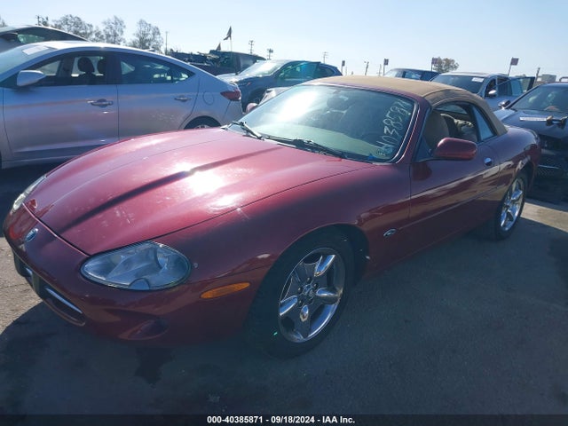 1999 JAGUAR XK8 SAJGX2049XC038782 Photo 1
