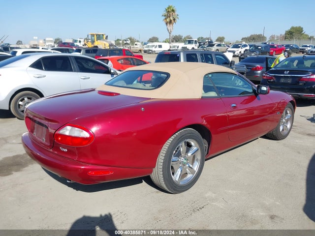 1999 JAGUAR XK8 SAJGX2049XC038782 Photo 3