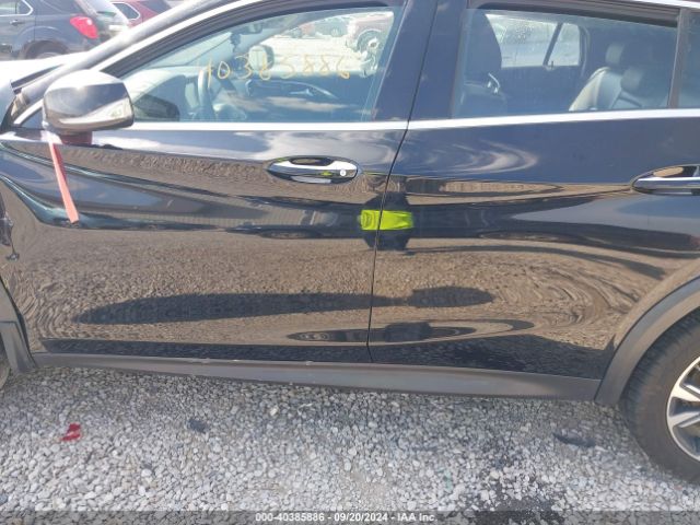 SJKCH5CR4JA049062 Infiniti Qx30 Premium