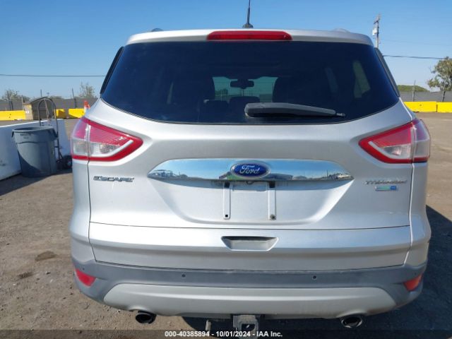 1FMCU9J95EUA63531 Ford Escape Titanium
