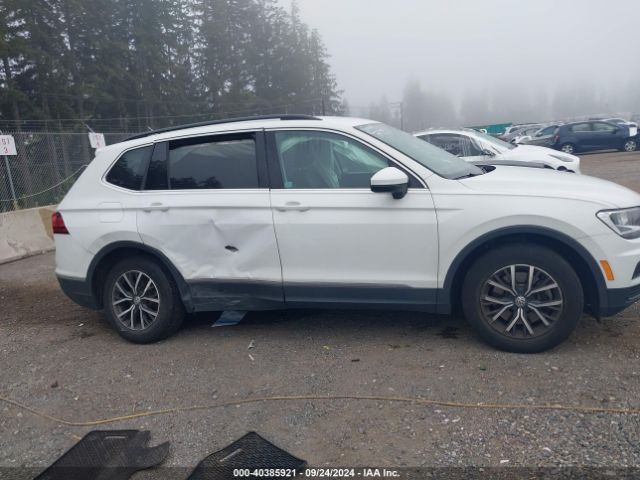 3VV2B7AX5LM006144 Volkswagen Tiguan 2.0t Se/2.0t Se R-line Black/2.0t Sel