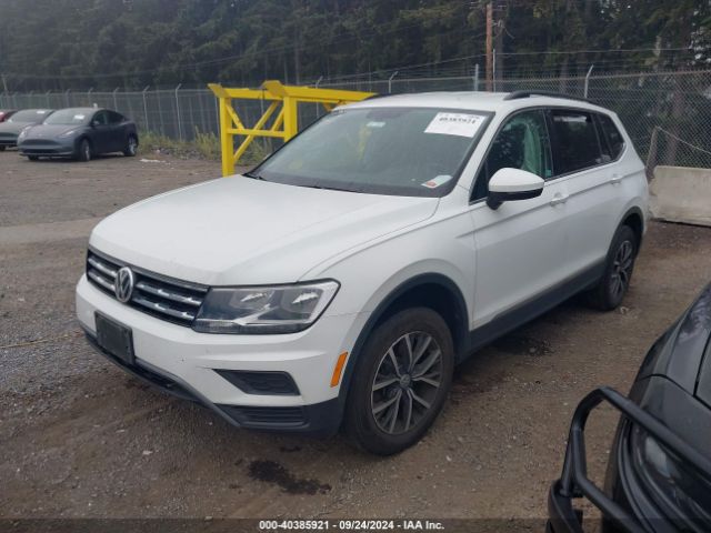 3VV2B7AX5LM006144 Volkswagen Tiguan 2.0t Se/2.0t Se R-line Black/2.0t Sel