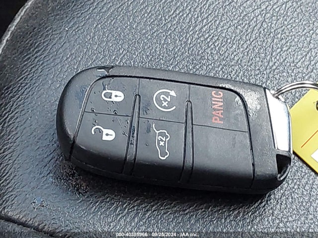 3C4NJDBB6KT734639 Jeep Compass Altitude 4x4