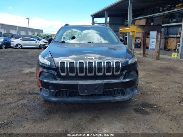 1C4PJLAB6GW126836 Jeep Cherokee Sport
