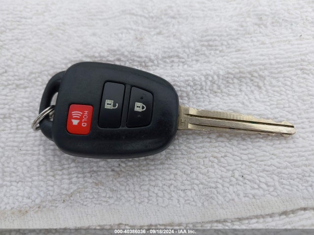 Toyota Rav4 Xle 2014 JTMRFREV3EJ003846 Image 11