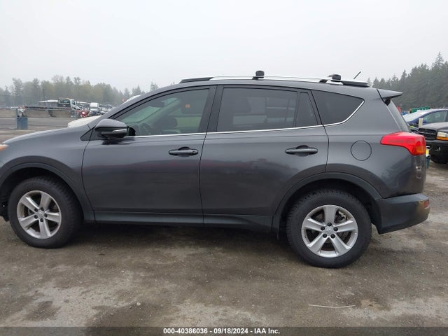 Toyota Rav4 Xle 2014 JTMRFREV3EJ003846 Image 14