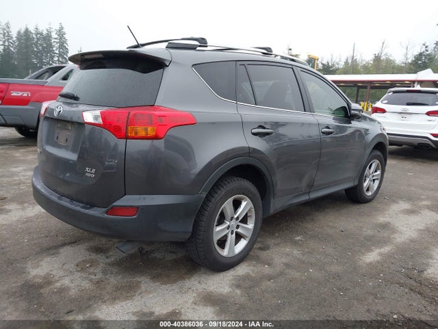 Toyota Rav4 Xle 2014 JTMRFREV3EJ003846 Image 4