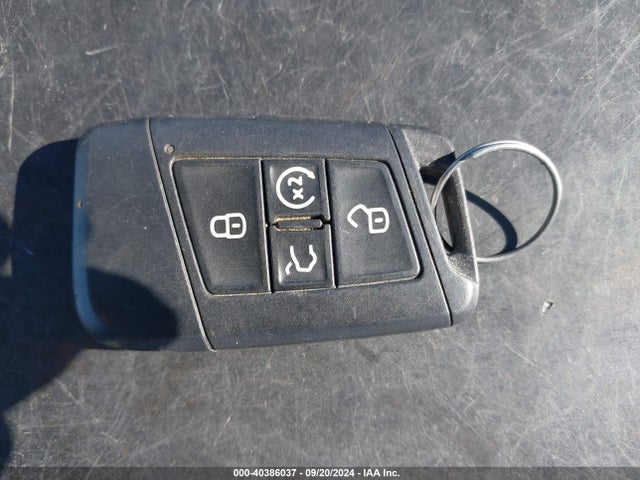 3VWE57BU9KM198896 Volkswagen Jetta 1.4t Sel