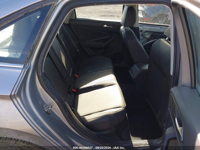 3VWE57BU9KM198896 Volkswagen Jetta 1.4t Sel