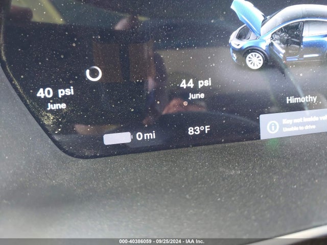 Tesla Model X 60d/70d/75d/90d 2016 5YJXCAE28GF005142 Image 17