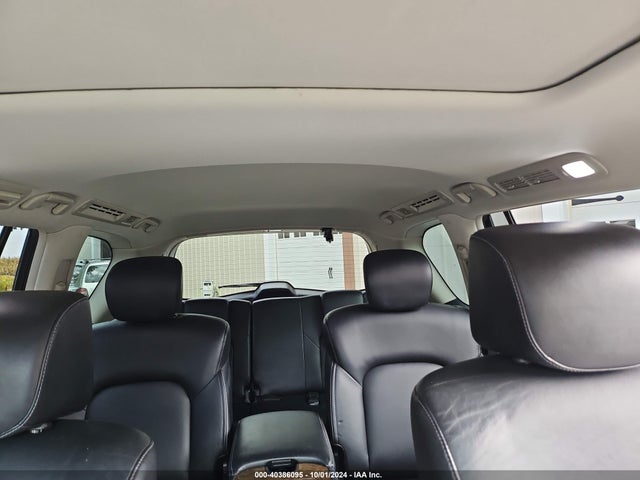 JN8AZ29F7H9646733 Infiniti QX80