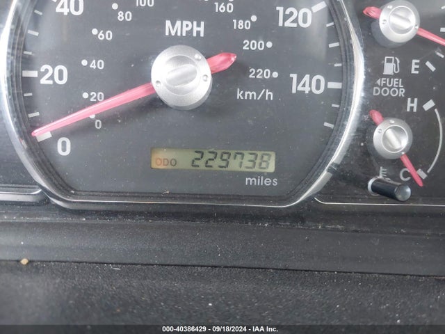 2011 MITSUBISHI ENDEAVOR 4A4JM2AS9BE009606 Photo 6