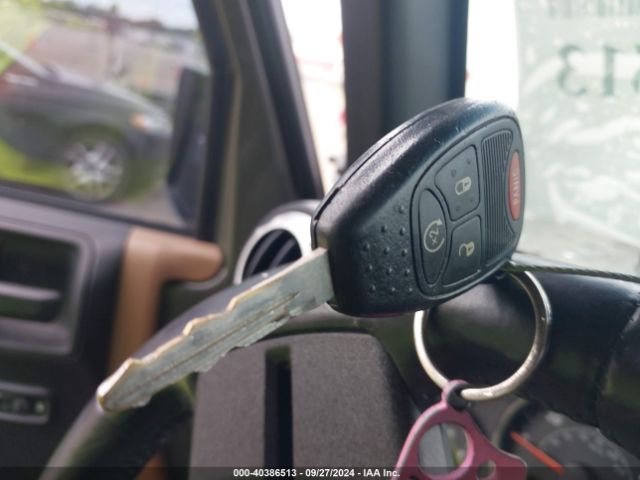 1C4BJWEG8FL588591 Jeep Wrangler Unlimited Sahara