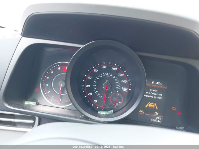 KMHLL4AG9MU210405 Hyundai ELANTRA SE