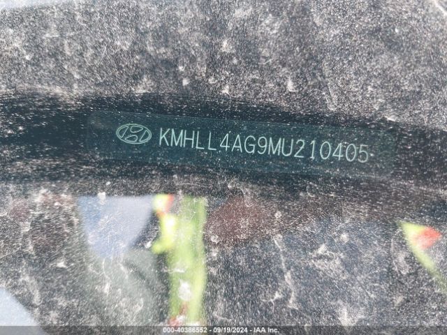 KMHLL4AG9MU210405 Hyundai ELANTRA SE