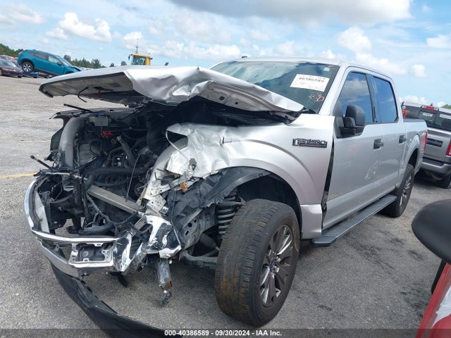 Ford F-150 Xlt 2018 1FTEW1C5XJKC27543 Image 2