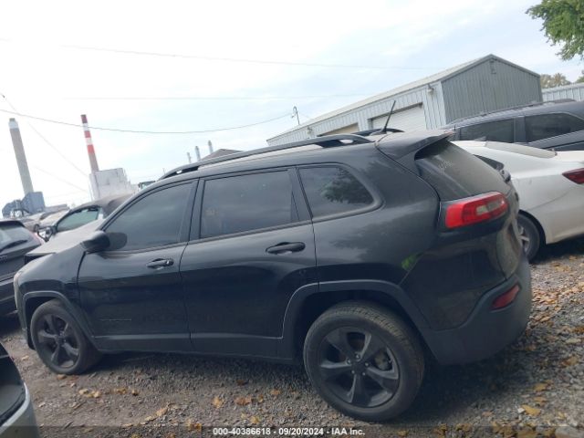 1C4PJLAB8GW369452 Jeep Cherokee Altitude