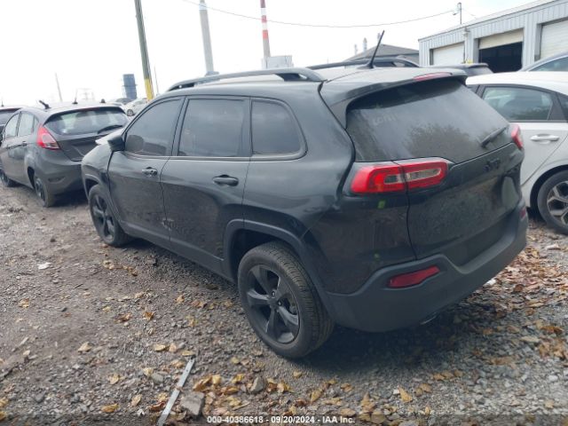 1C4PJLAB8GW369452 Jeep Cherokee Altitude
