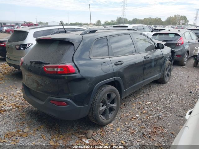 1C4PJLAB8GW369452 Jeep Cherokee Altitude