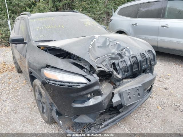 1C4PJLAB8GW369452 Jeep Cherokee Altitude