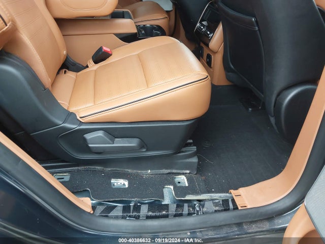 5LM5J9XC9MGL06918 Lincoln Aviator Black Label