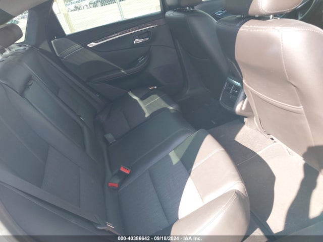 Chevrolet IMPALA 1LT 2017 1G1105SA4HU172438 Image 8