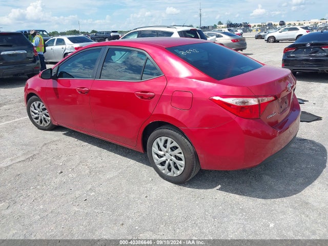 Toyota COROLLA LE 2017 5YFBURHE7HP734184 Image 3