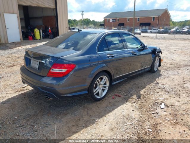 WDDGF8AB7EA893335 Mercedes-Benz C 300 Luxury 4matic/sport 4matic