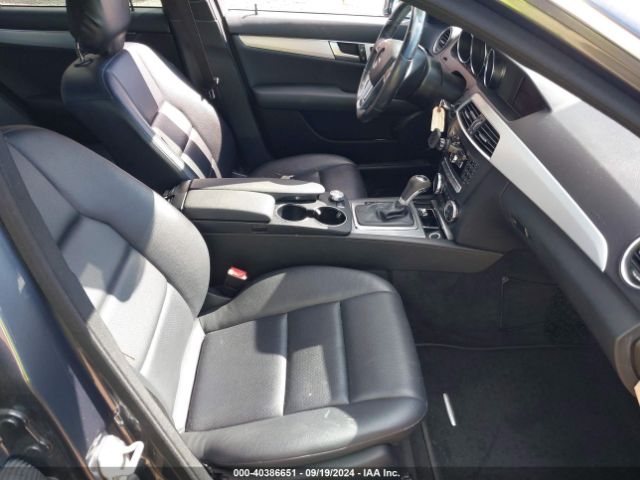 WDDGF8AB7EA893335 Mercedes-Benz C 300 Luxury 4matic/sport 4matic