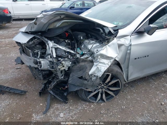 1G1ZG5ST7NF175611 Chevrolet Malibu Fwd Rs