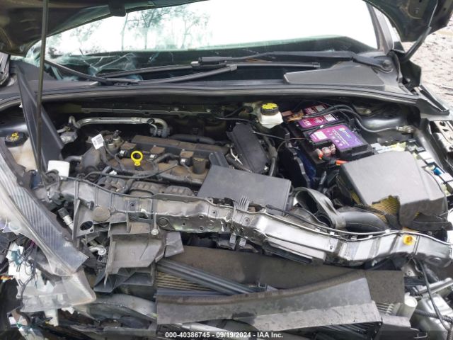 1FADP3M27HL339008 Ford FOCUS SEL